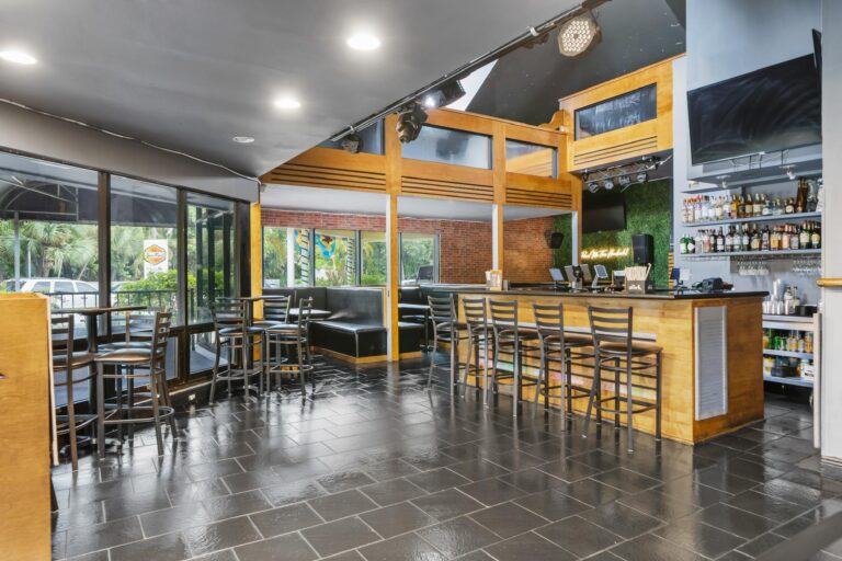 414896366 391952470062318 3265019612109713563 n 768x512