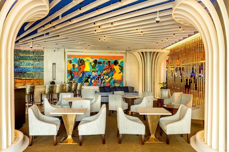 blue note lounge 768x511