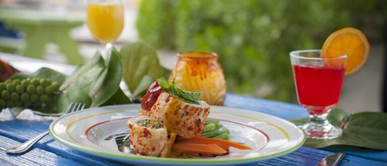 bzb dining alacarte reggae cafe food 5f9bc6b97ef36 1500x643 1 768x329